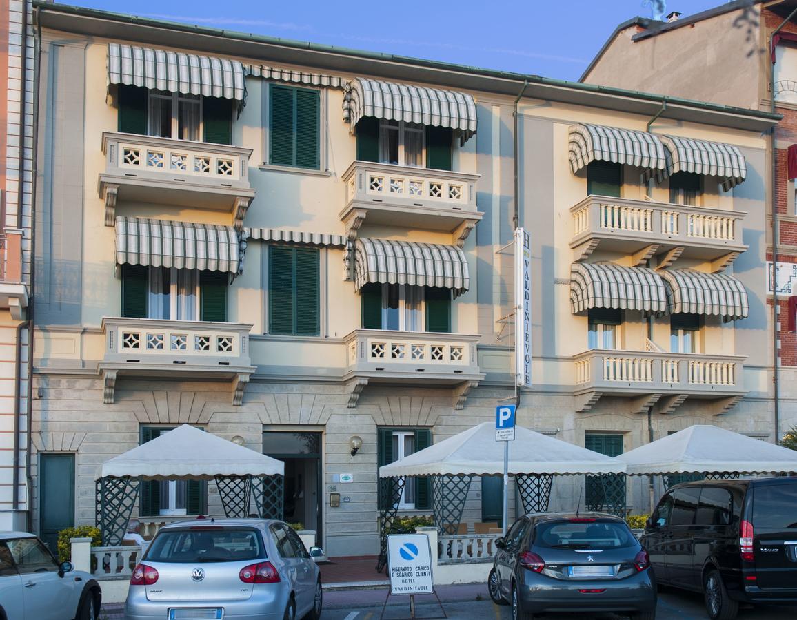 Hotel Valdinievole Lido di Camaiore Exterior photo